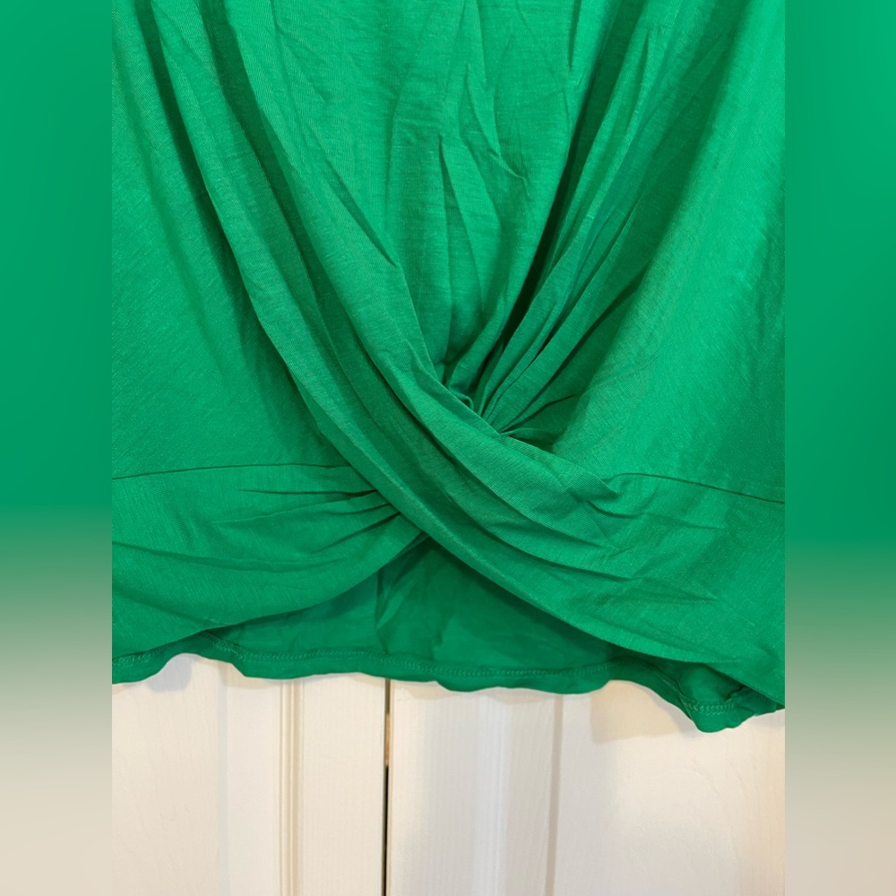 Express Knot Front Tee #105 - Picture 3 of 6